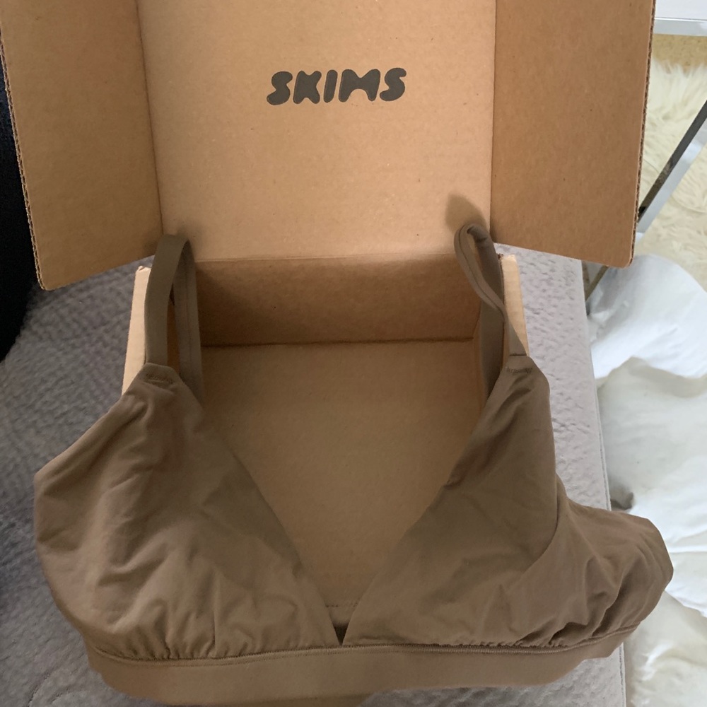 Skims Fits Everybody Triangle Bralette Oxide Brown